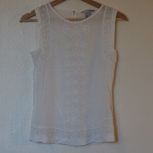 H&M Women’s White Embroidered Sleeveless Top – Size 4